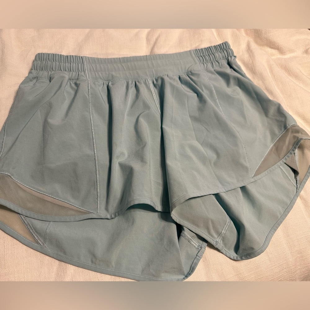 Womens Lululemon Hotty Hot Shorts
